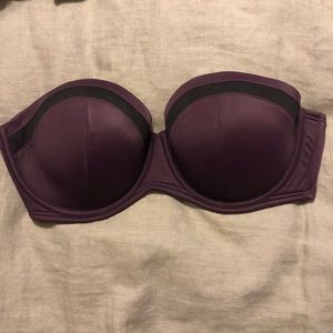 36D Victoria’s Secret strapless bikini top